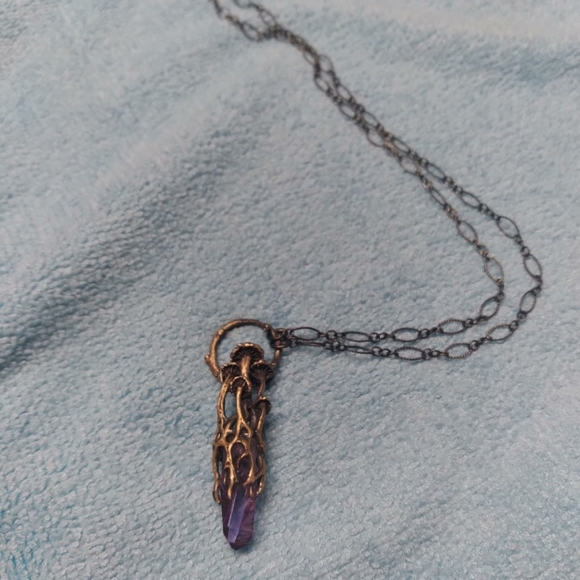 Theeth Jewelery Kimi Kaplowitz amethyst mushroom necklace - Picture 2 of 3